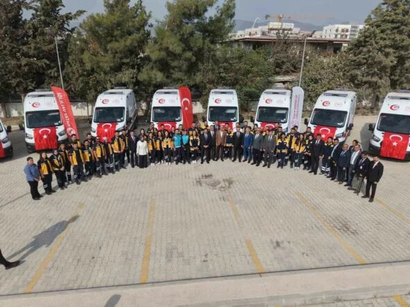 Hatay’da 12 yeni ambulans hizmete alındı