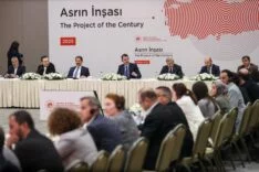 BAKAN KURUM HATAY’DA “ASRIN İNŞASI” TOPLANTISINDA BASIN MENSUPLARIYLA BULUŞTU