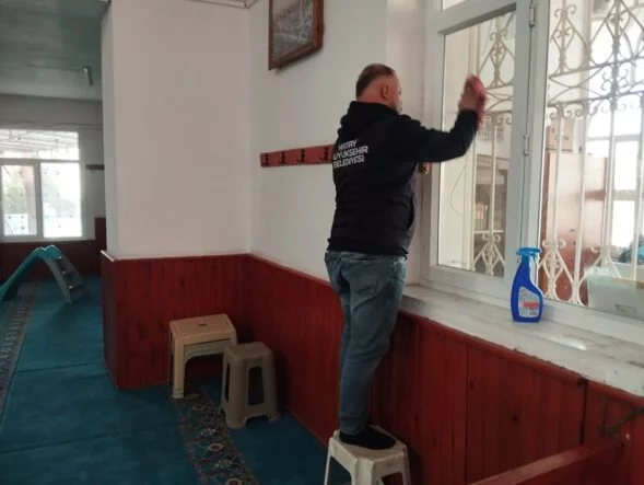 İBADETHANELER BÜYÜKŞEHİR’E EMANET