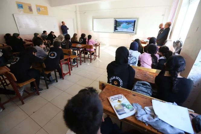 HATSU, İSKENDERUN’DA ÖĞRENCİLERE SU TASARRUFU EĞİTİMİ VERDİ