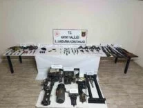 Payas’ta evini silah yapım atölyesine çeviren şahsa suçüstü