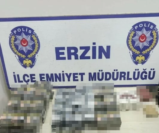Erzin’de markette kaçak sigara ele geçirildi