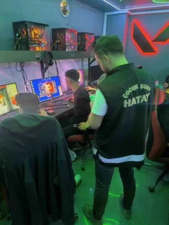 İSKENDERUN’DA İNTERNET KAFE VE OYUN ALANLARINA DENETİM