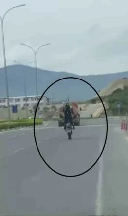 8 SANİYELİK AKROBATİK ŞOV 69 BİN TL'YE PATLADI