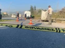 TIRLA ÇARPIŞAN SEPETLİ MOTOSİKLETİN SÜRÜCÜSÜ HAYATINI KAYBETTİ