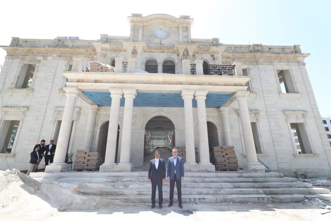Tarihi valilik binasında restorasyon çalışmaları sürüyor