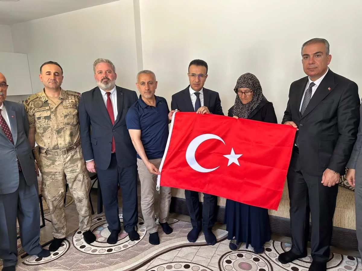 KIRIKHAN’IN TARİHİNDE ALTIN HARFLERLE ANILACAK KAYMAKAM : AYHAN AKPAY