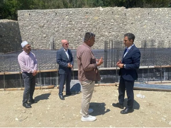 ÇÖKEK MAHALLESİ’NDE CAMİ İNŞAATI DEVAM EDİYOR