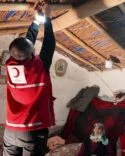 GÖLÜN ORTASINDAKİ ADADA YAŞAYAN 93 YAŞINDAKİ KADININ KORKULARINA SON VEREN İYİLİK KAYIKLA ULAŞTI