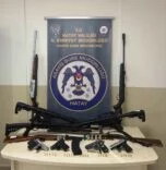 HATAY’DA RUHSATSIZ SİLAH OPERASYONU: 14 ŞÜPHELİ YAKALANDI