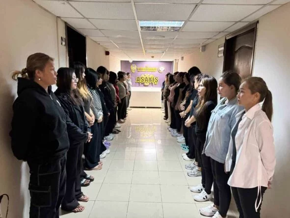 MASAJ VE SPA SALONLARINDA KAÇAK ÇALIŞTIRILAN 31 TAYLANDLI KADIN YAKALANDI