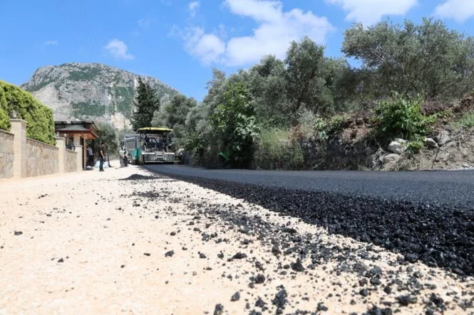 HBB, DURSUNLU’DA ASFALT ÇALIŞMASINA BAŞLADI
