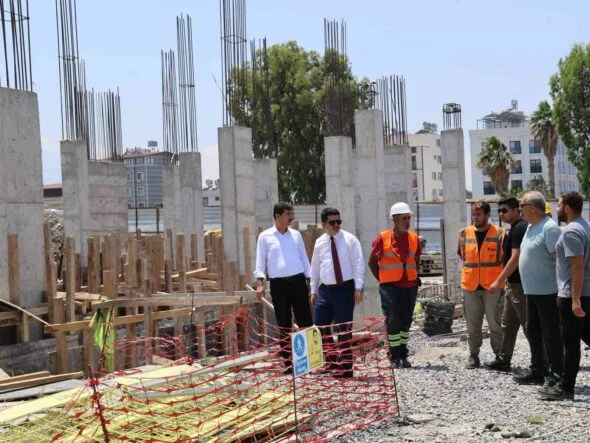 ARSUZ'DA ANAOKULU İNŞAATLARINDA ÇALIŞMALAR SÜRÜYOR