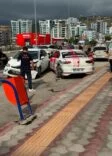 GELİN ARABASI OTOMOBİLLE ÇARPIŞTI: 1 YARALI