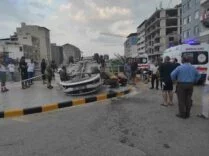 TAKLA ATARAK HURDAYA DÖNEN FİAT 2 KİŞİYE MEZAR OLDU