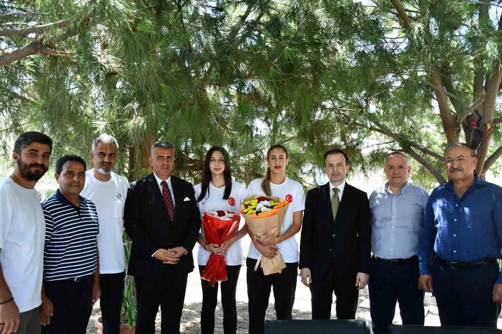 Genç sporcular Payas’ın gururu oldular