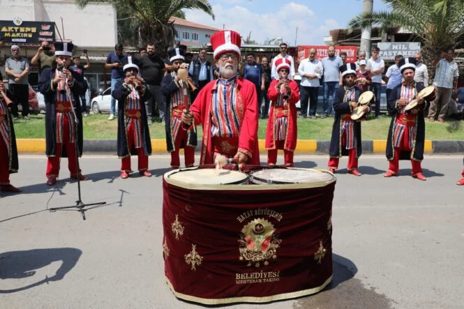 HBB MEHTERANI HASSA’DA VATANDAŞLARLA BULUŞTU