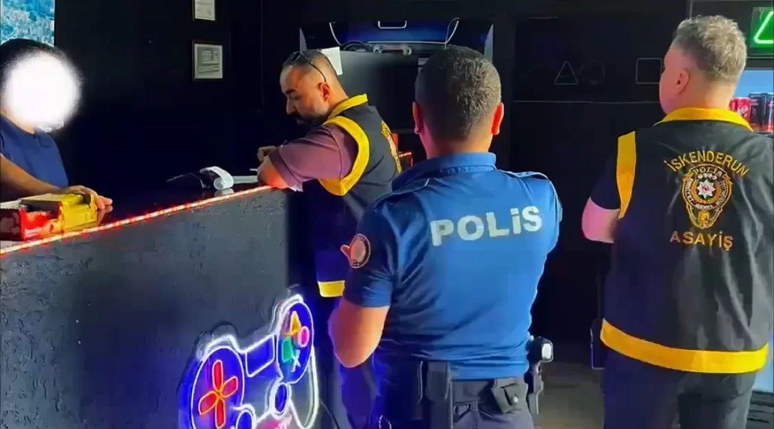 Antakya’da internet kafe ve oyun salonlarına denetim