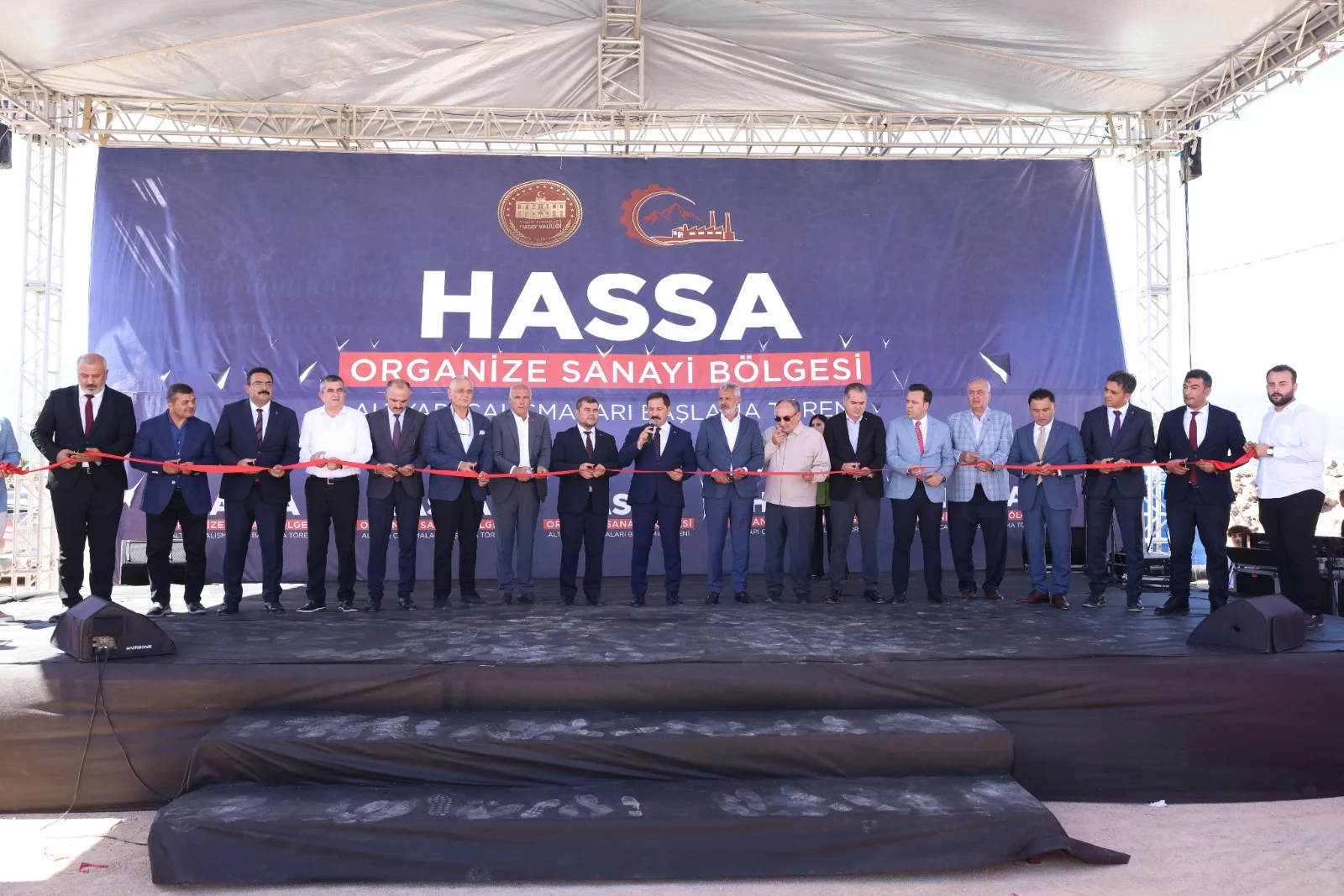 HASSA’DA TÜRKİYE’NİN 3. BÜYÜK OSB’Sİ YAPILIYOR