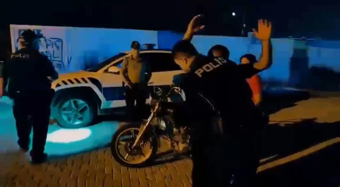Antakya’da asayiş uygulamasında aranan 14 şahıs yakalandı