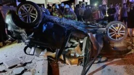 DEFNE’DE TAKLA ATAN OTOMOBİLİN SÜRÜCÜSÜ YARALANDI