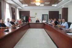 ERZİN’DE OKUL ÇEVRE GÜVENLİĞİ TOPLANTISI GERÇEKLEŞTİRİLDİ